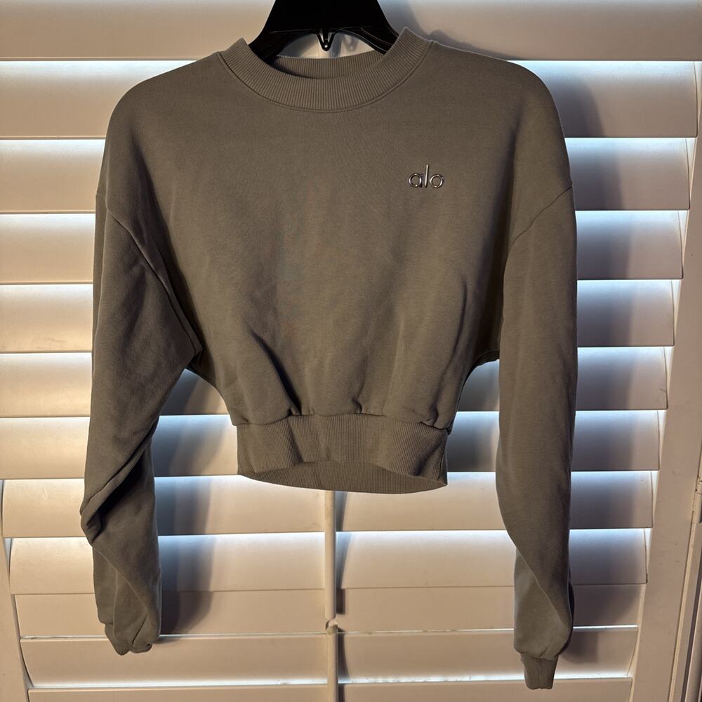 Alo Yoga Cropped Accolade Crewneck W3924RG Muted Grey Green Size S